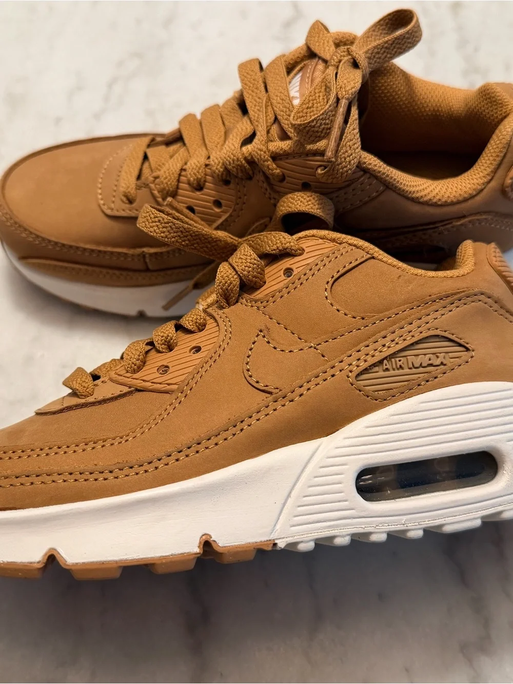 2024 Nike Air Max 90 GS Size 1.5Y – Flax/Sail/Flax – Brand New No Box